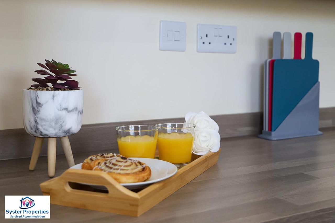 Syster Properties Serviced Accommodation Leicester 5 Bedroom House Glen View Экстерьер фото